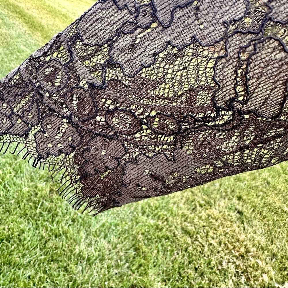 APT 9 Grape Leaf 2 Piece Lace Top - Picture 12 of 14